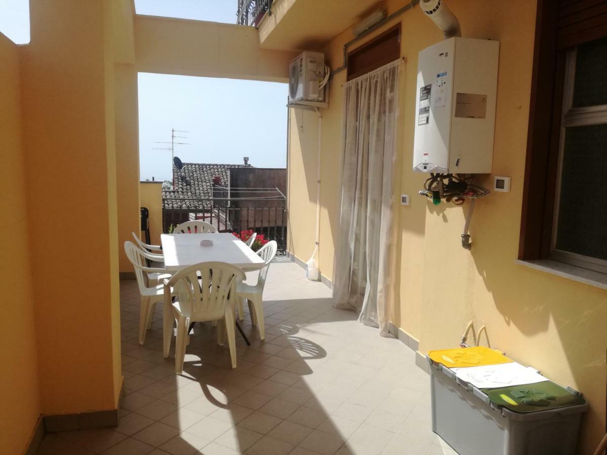 Casa Vacanza Petrulli 제프라나에트니아 외부 사진